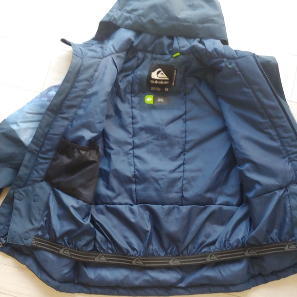 Quiksilver NEW boys Mission Print Block Snow Jacket - Picture 6 of 11